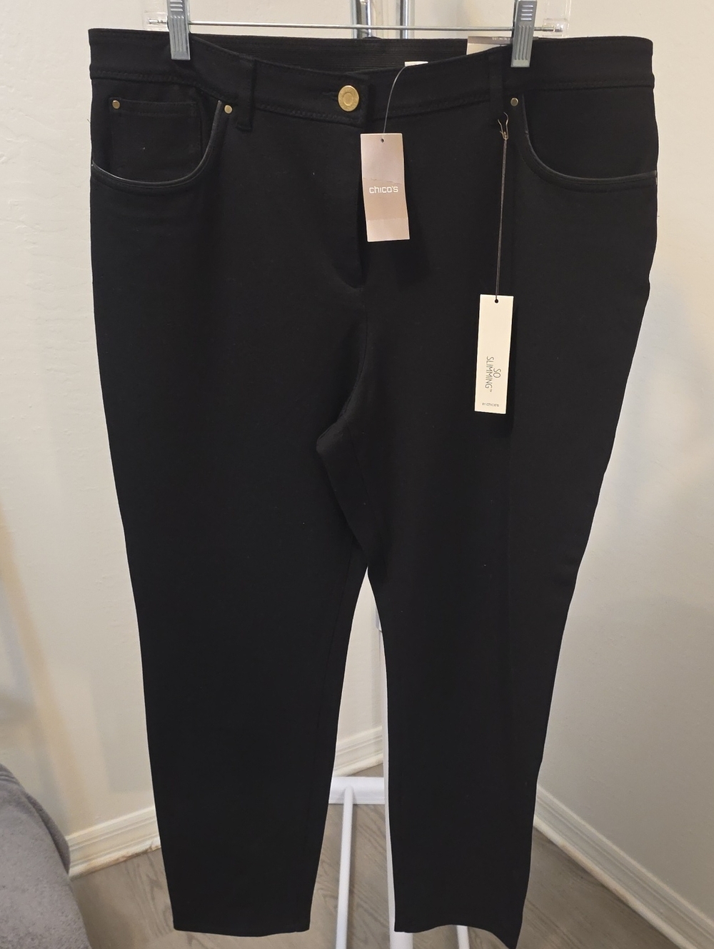 Chico's Black Skinny Ponte Jeans